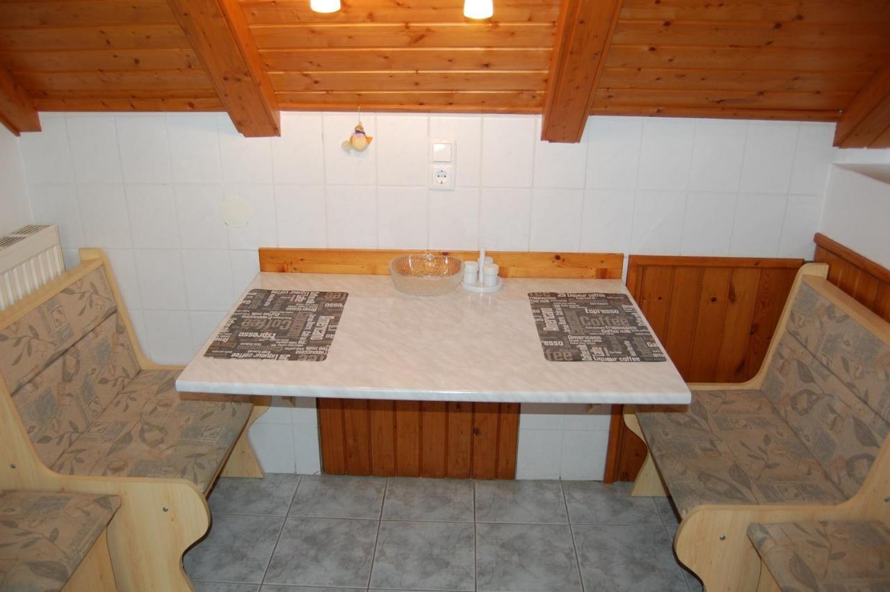 Apartment In Heviz/Balaton 18913 Ngoại thất bức ảnh