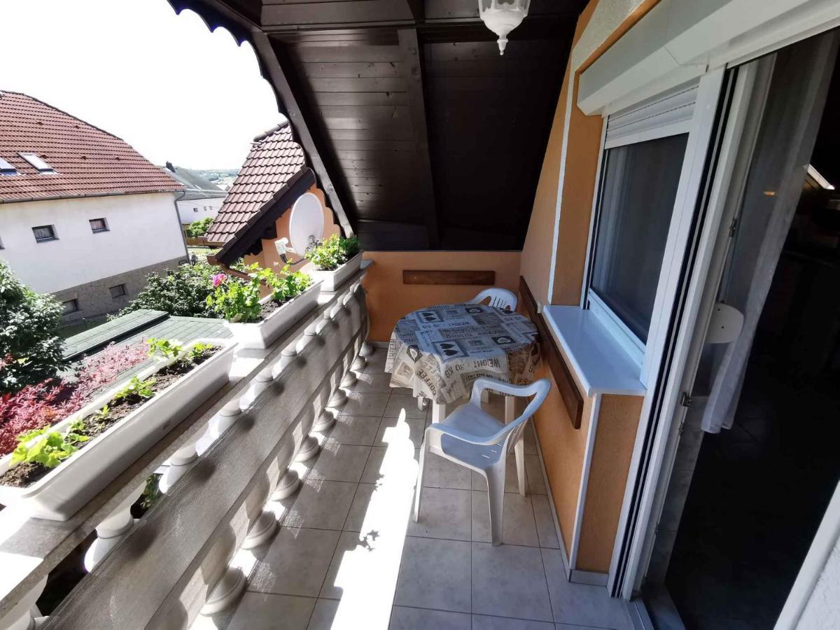 Apartment In Heviz/Balaton 18913 Ngoại thất bức ảnh